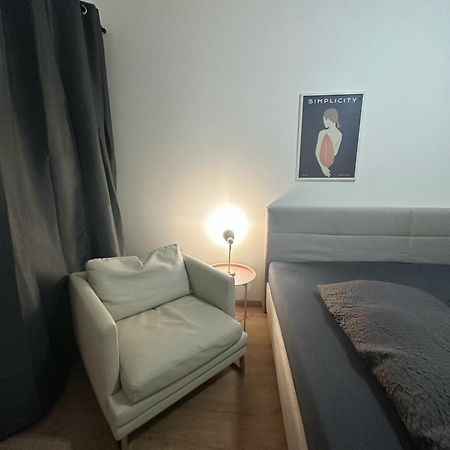2Schlafenzimmer 5Betten Montuerwhonung Διαμέρισμα Ντίσελντορφ Εξωτερικό φωτογραφία